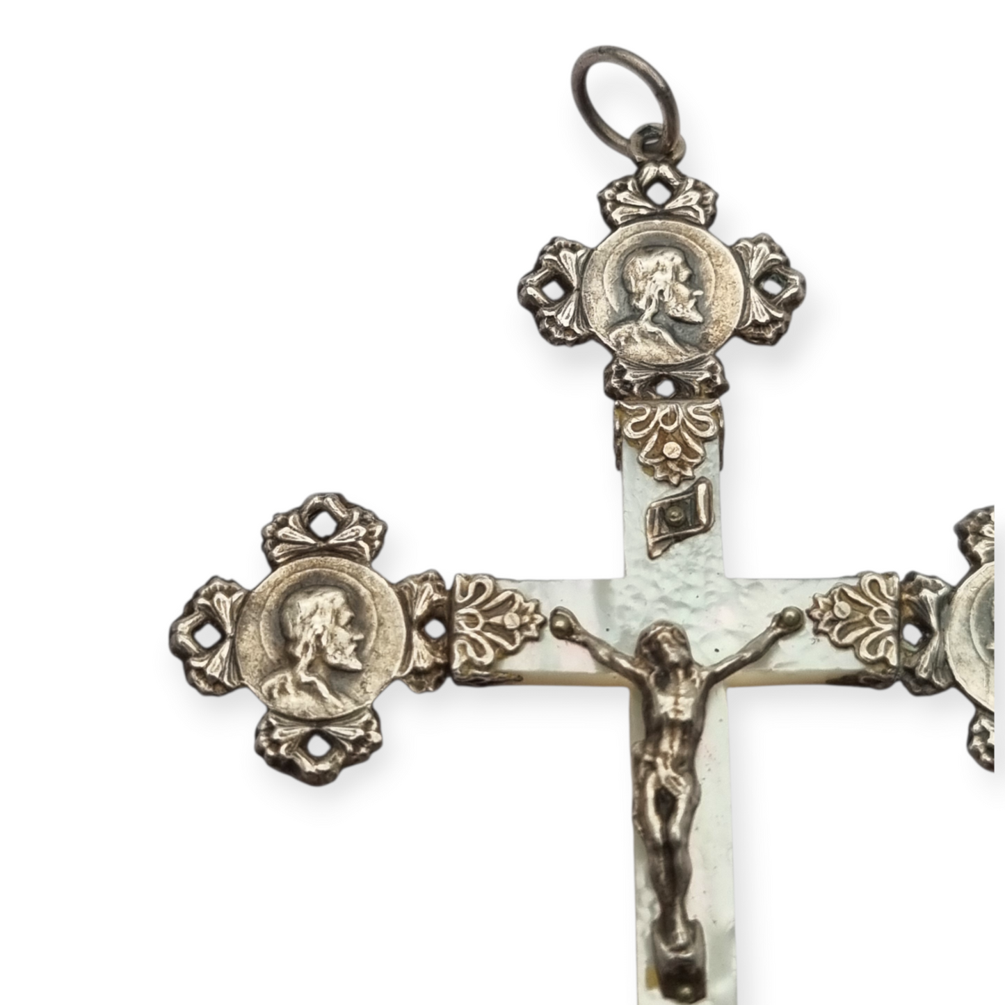 French religious cross in silver and mother-of-pearl with Christ and medallions of saints circa 1910-1920
