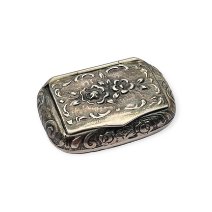 Caja pequeña plata 925 italiana grabada con flores, Milano, circa 1970