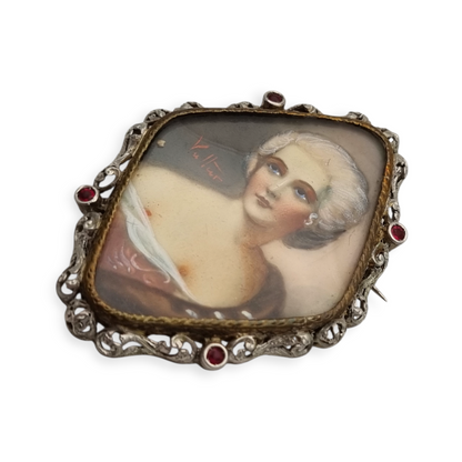 Broche victoriano miniatura pintada firmado Vultur de plata y vermeil, circa 1880