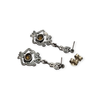 Pendientes de plata con pedrería blanca regionales, estilo barroco revival años 70