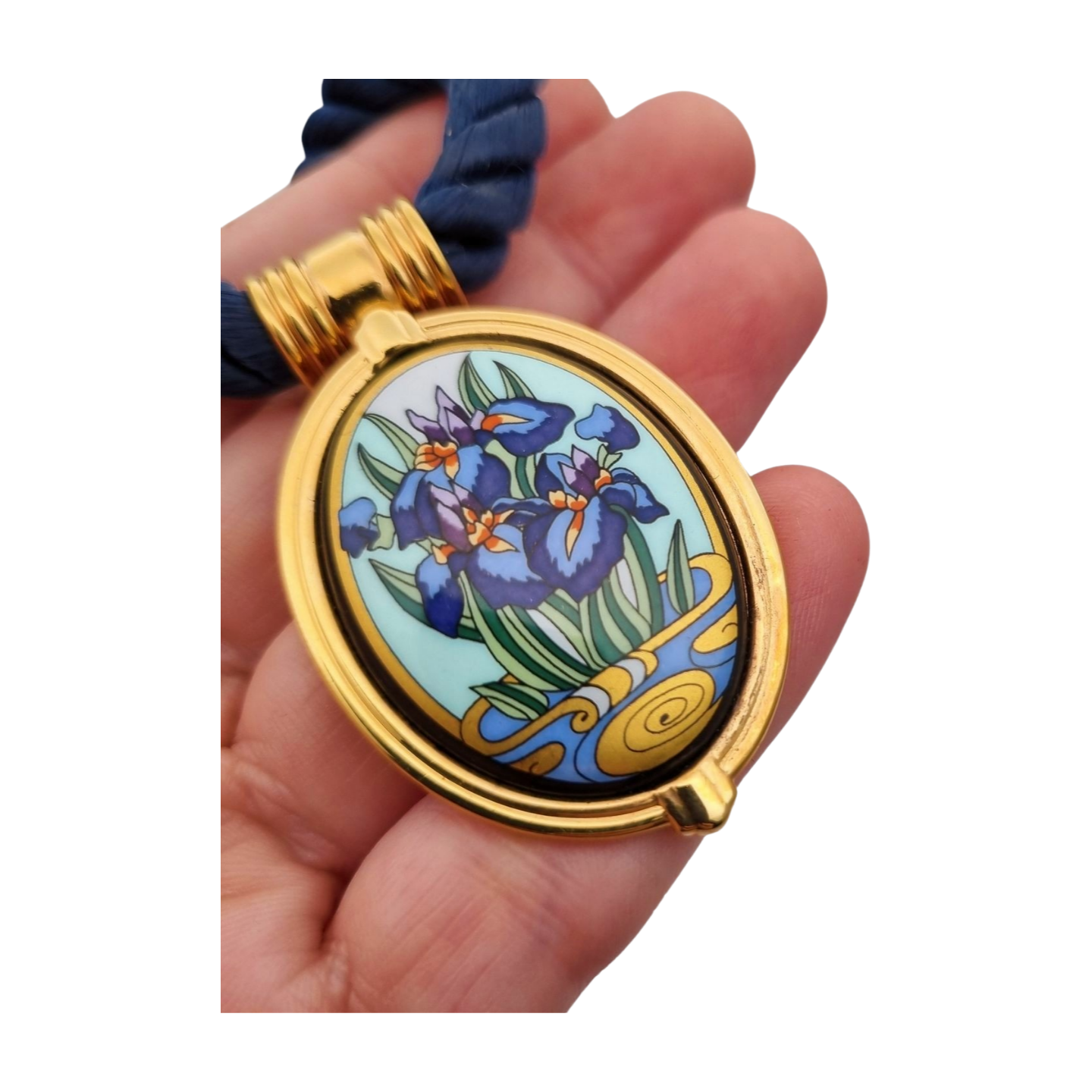 Collar con colgante de iris de Michaela Frey Wien esmaltado con cordón azul, circa 1980