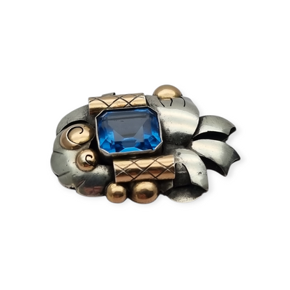 Broche Art Déco  Catalán en plata con vistas de oro y simil aguamarina, circa 1930-1940