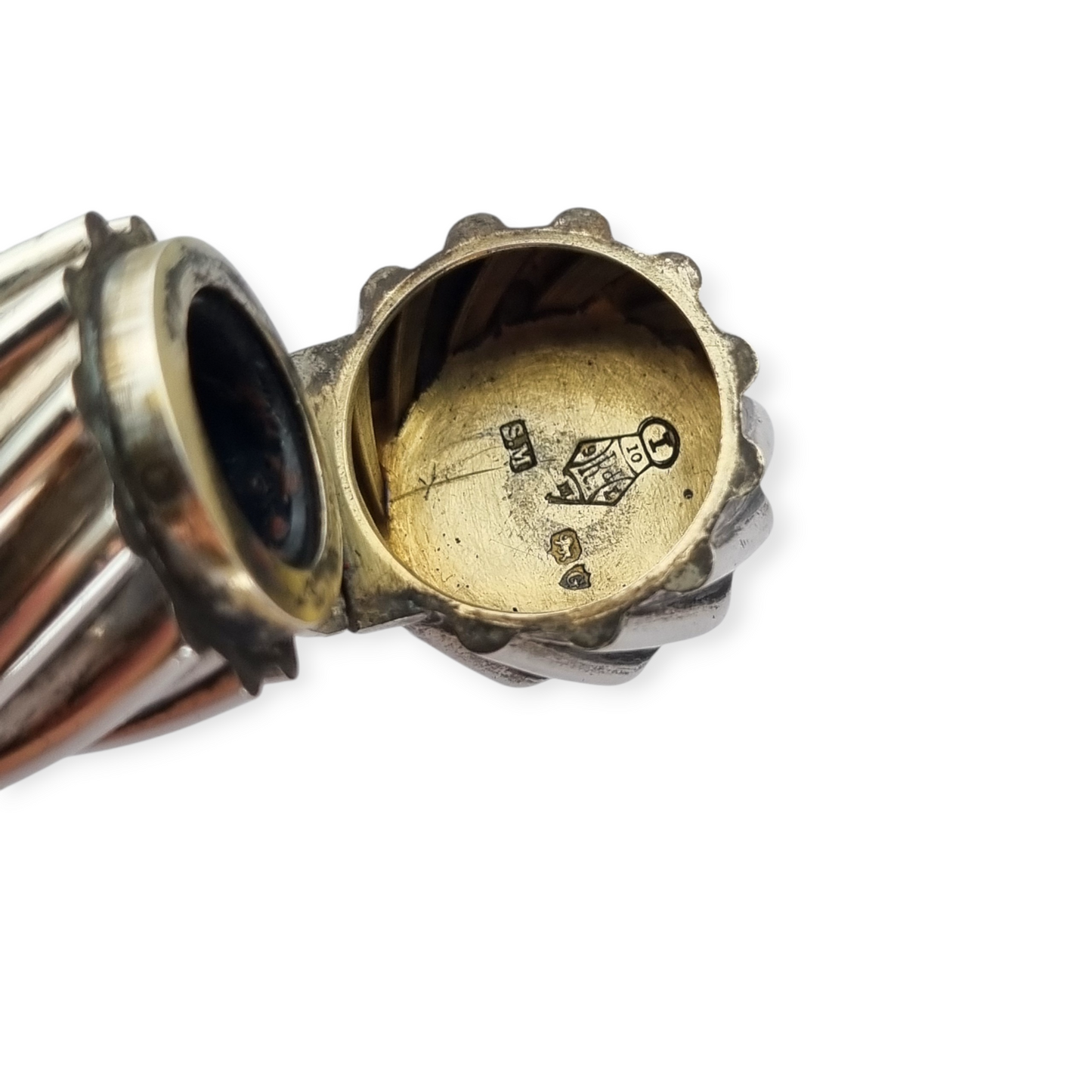 Victorian perfume bottle in silver by S.M Sampson Mordan London 1882, Tonnel Paris