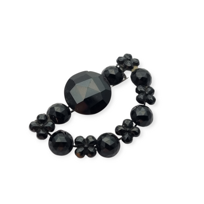 Broche victoriano en forma de media luna, joyería de luto en cristal negro, Francia 1890-1910