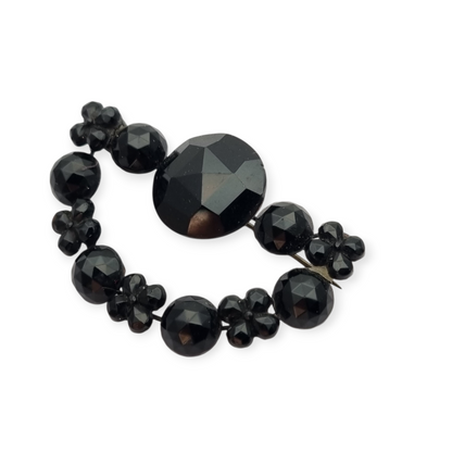 Broche victoriano en forma de media luna, joyería de luto en cristal negro, Francia 1890-1910