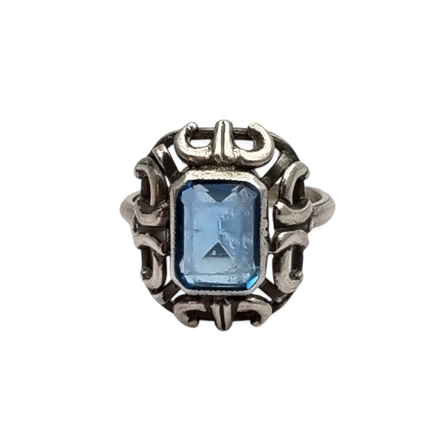 Art Deco style ring, .835 silver with rectangular blue stone, Europe circa 1960-70