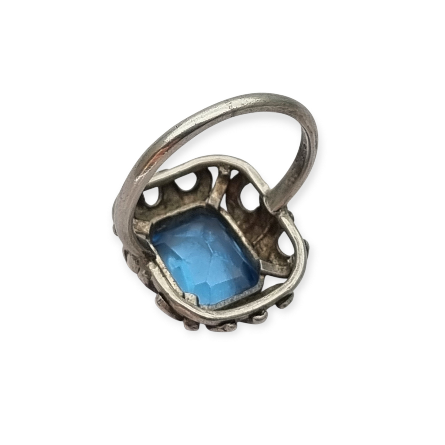 Art Deco style ring, .835 silver with rectangular blue stone, Europe circa 1960-70