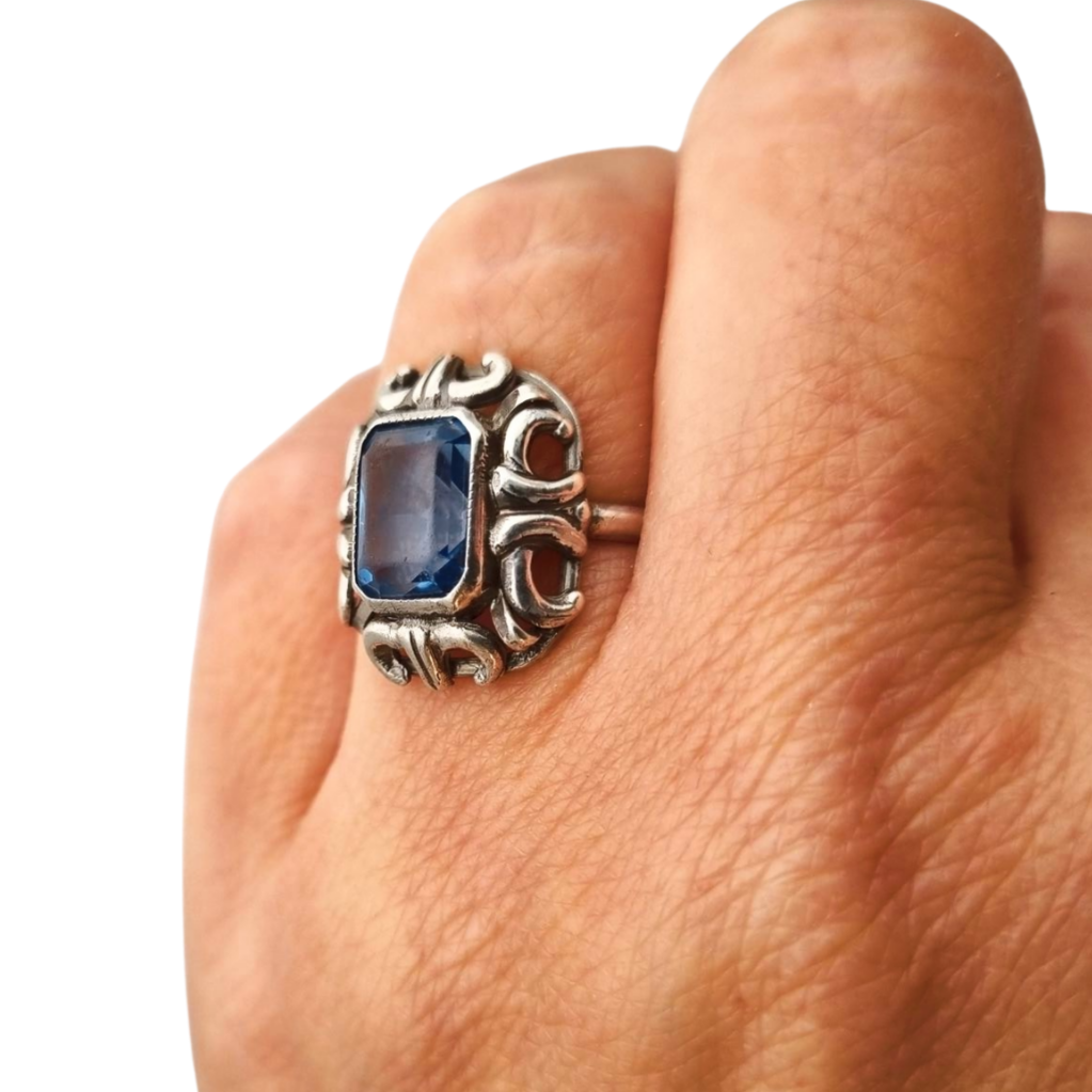 Art Deco style ring, .835 silver with rectangular blue stone, Europe circa 1960-70