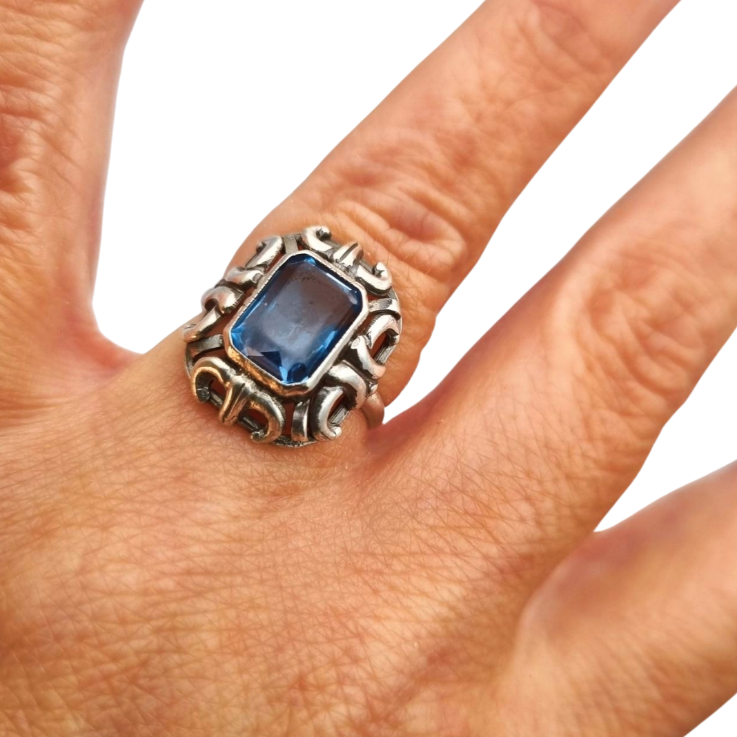 Art Deco style ring, .835 silver with rectangular blue stone, Europe circa 1960-70
