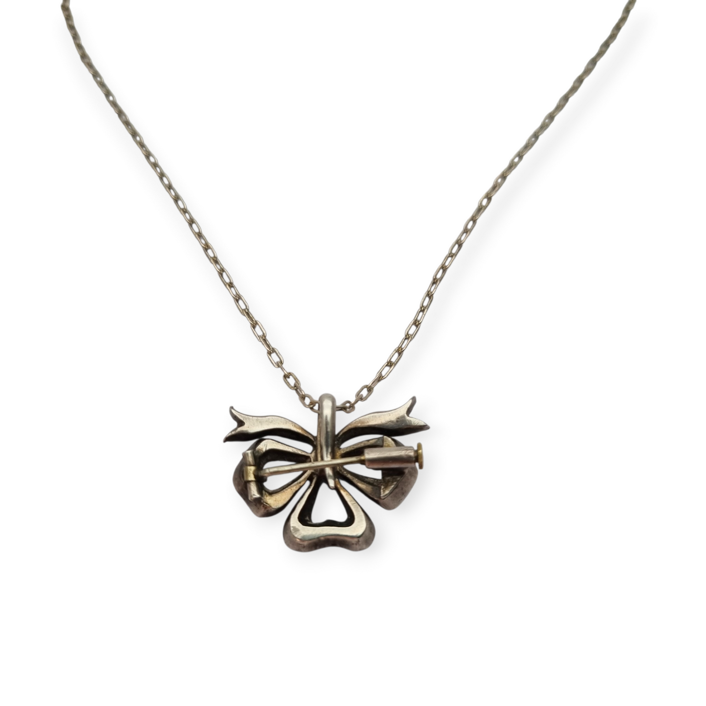 Art Deco bow pendant in silver, antique brooch, Europe Circa 1930-40
