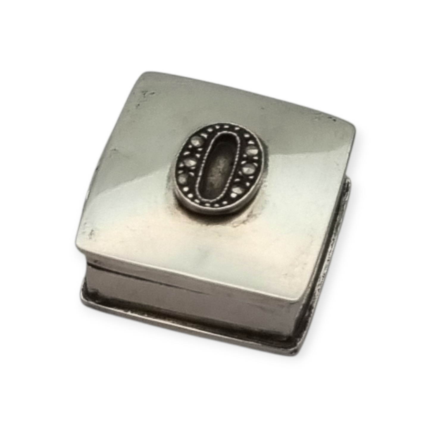 925 silver pill box with letter O decorated with marcasites, circa 1980