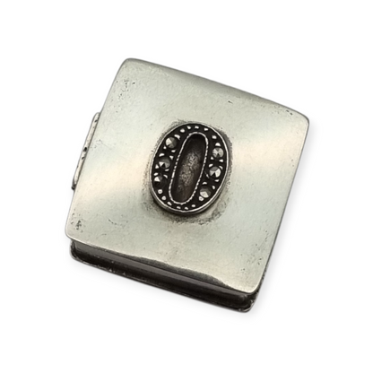 925 silver pill box with letter O decorated with marcasites, circa 1980