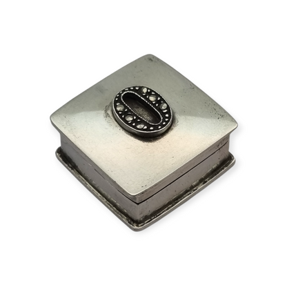 925 silver pill box with letter O decorated with marcasites, circa 1980