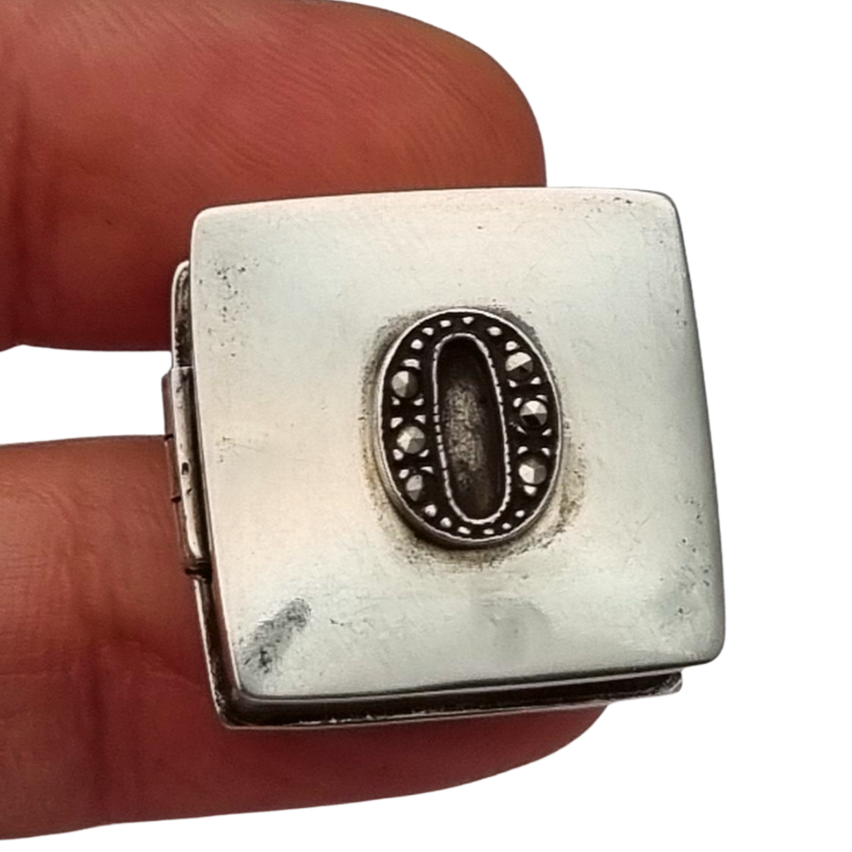 925 silver pill box with letter O decorated with marcasites, circa 1980