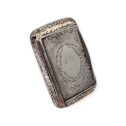 Caja de rapé antigua de plata francesa con decoración grabada, circa 1900