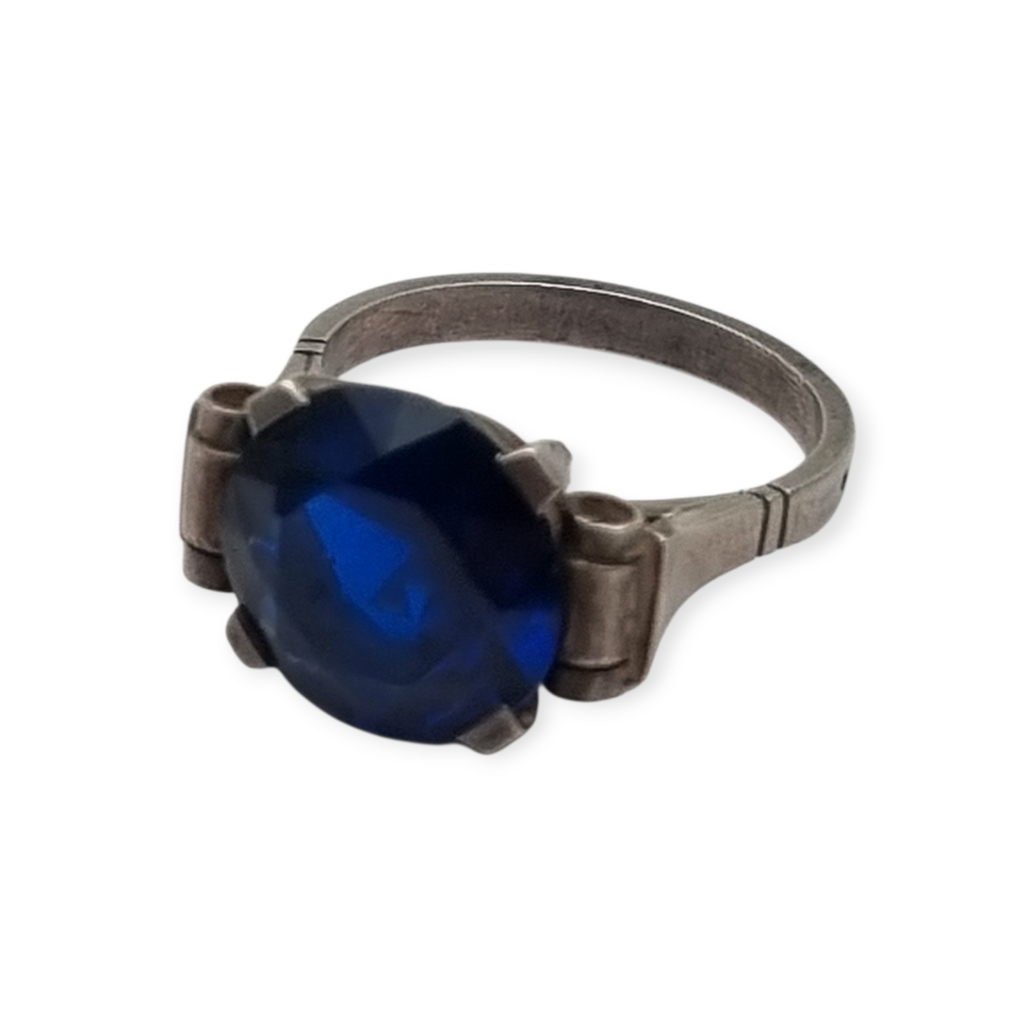 French Art Deco silver ring with faceted blue glass, circa 1940-50