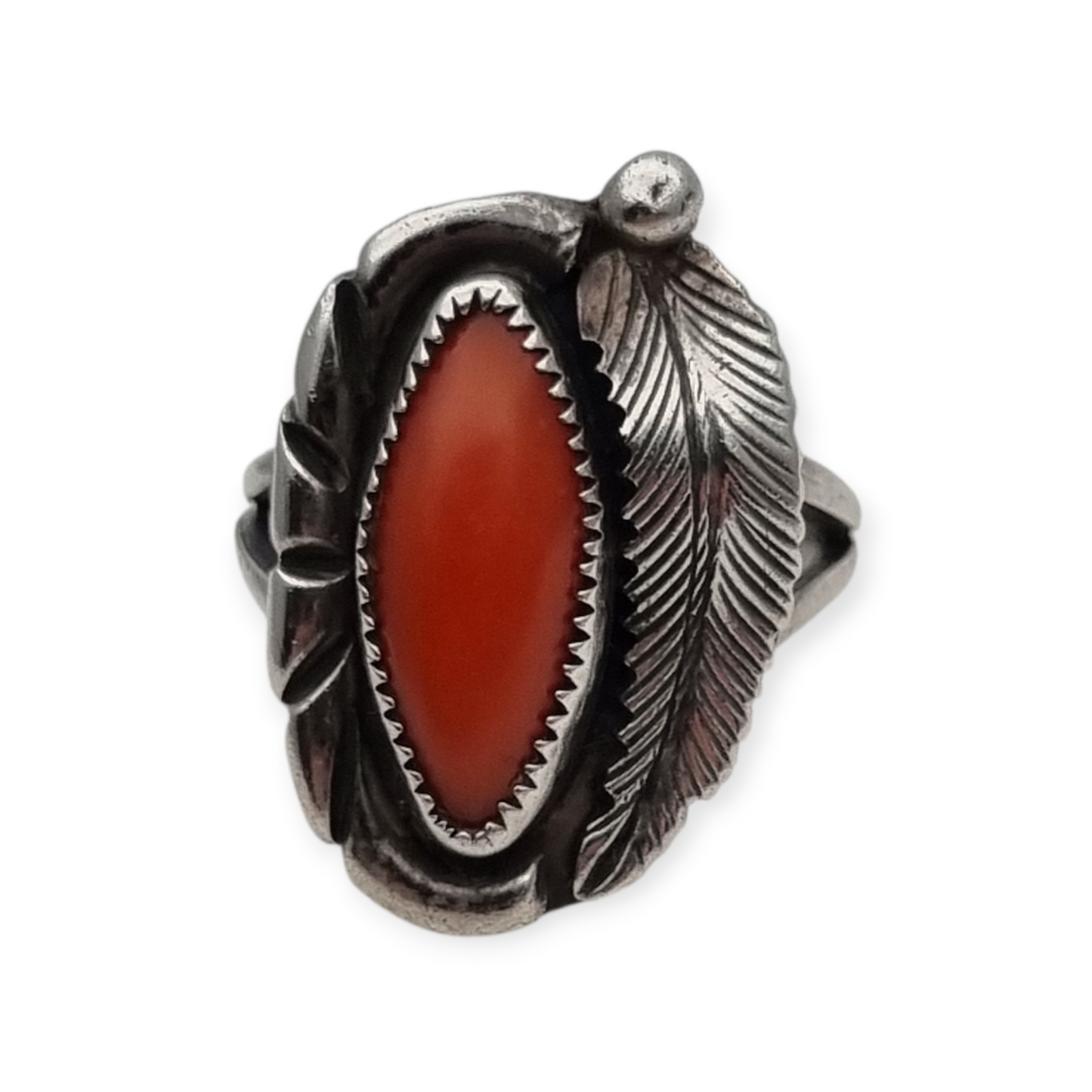 Navajo silver red coral leaf ring signed GM, Gerald Mitchell, Boho jewelry, circa 1970-80