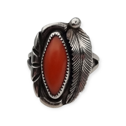 Navajo silver red coral leaf ring signed GM, Gerald Mitchell, Boho jewelry, circa 1970-80