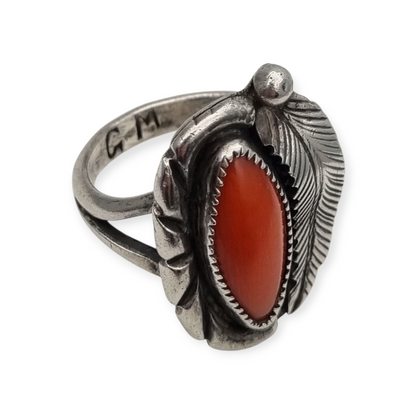 Navajo silver red coral leaf ring signed GM, Gerald Mitchell, Boho jewelry, circa 1970-80