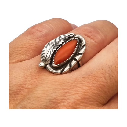 Navajo silver red coral leaf ring signed GM, Gerald Mitchell, Boho jewelry, circa 1970-80