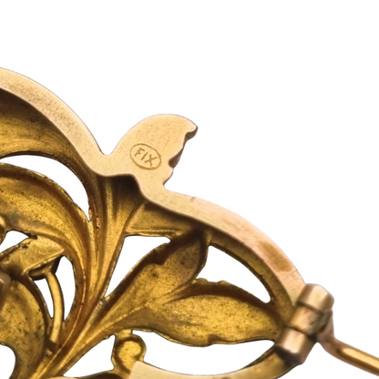 FIX Art Nouveau gold-plated brooch with green stone and floral design, circa 1920