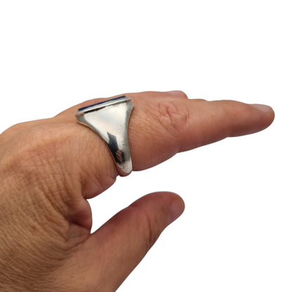 Vintage 925 silver ring with oval blue lapis lazuli, circa 1990