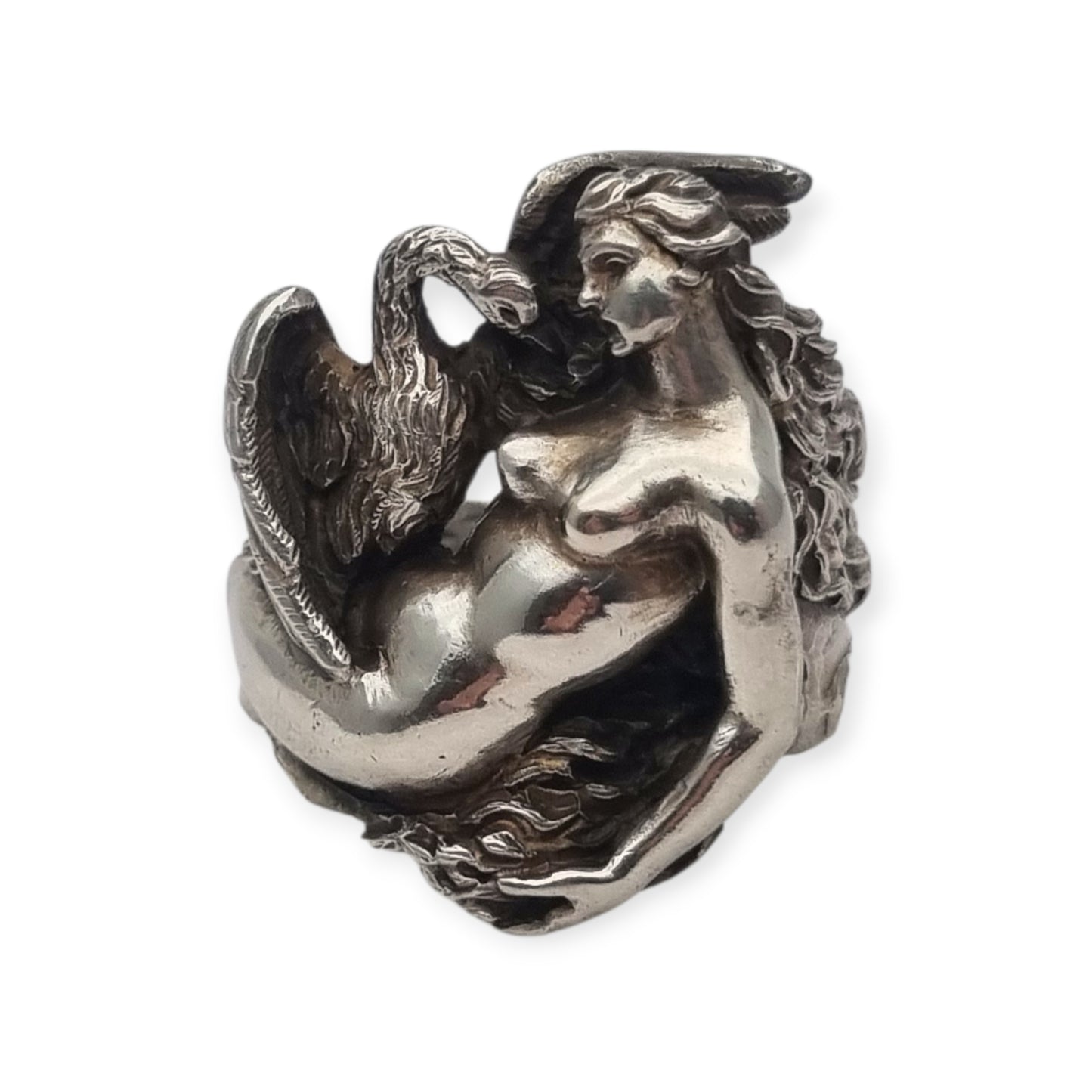 Mythological Leda and the Swan ring in 800 Italian silver, 20th century Art Nouveau sculptural style