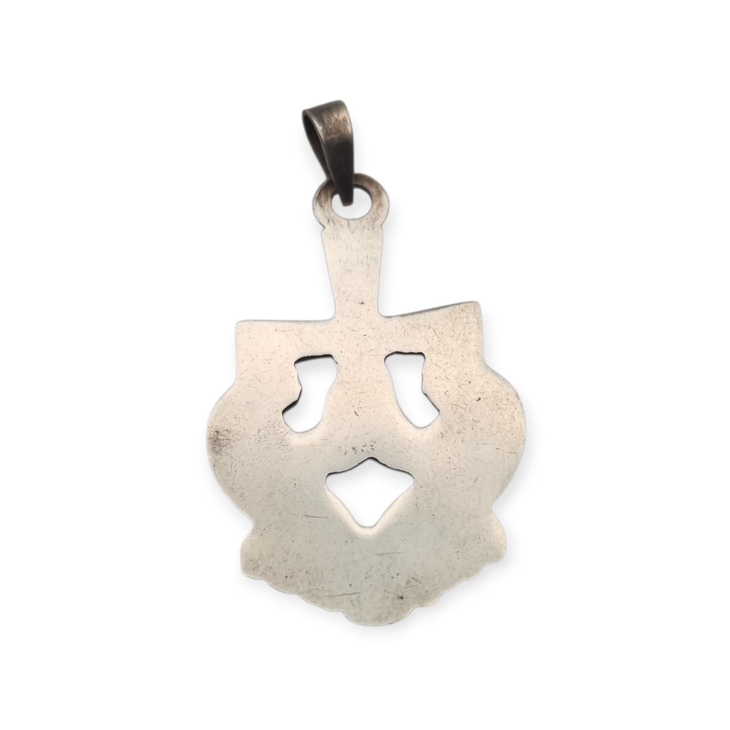 Colgante Cruz de los Ángeles en plata, diseño asturiano religioso, circa 1980