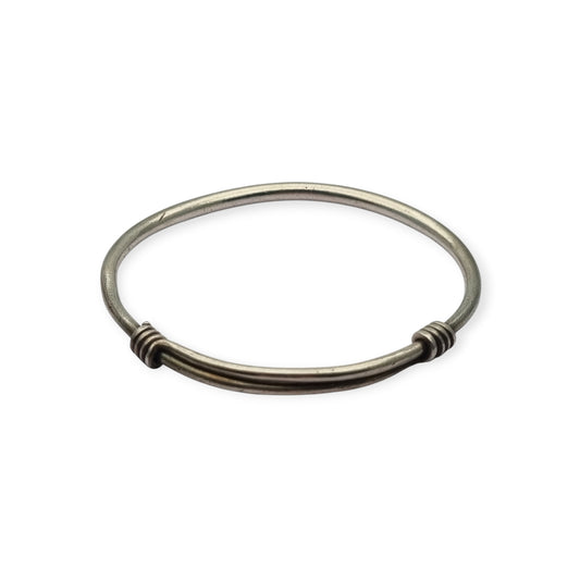 Pulsera étnica vintage de plata de nudo africano, brazalete tribal artesanal rígido, siglo XX