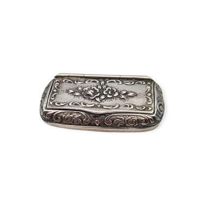925 silver snuff box, Victorian-inspired, floral decoration, Europe, 20th century