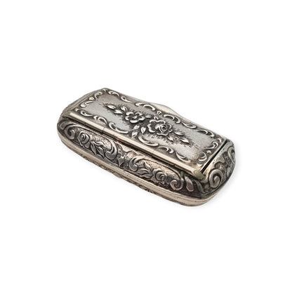 925 silver snuff box, Victorian-inspired, floral decoration, Europe, 20th century
