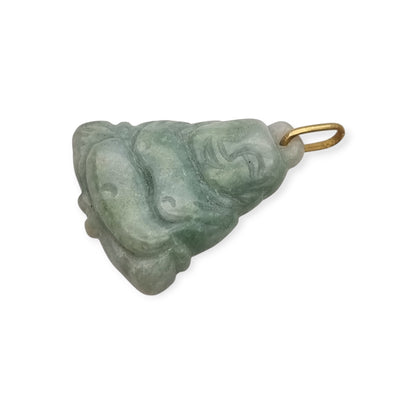 Colgante Buda circa 1970 en jade verde, amuleto de figura tallada con anilla en tono dorado