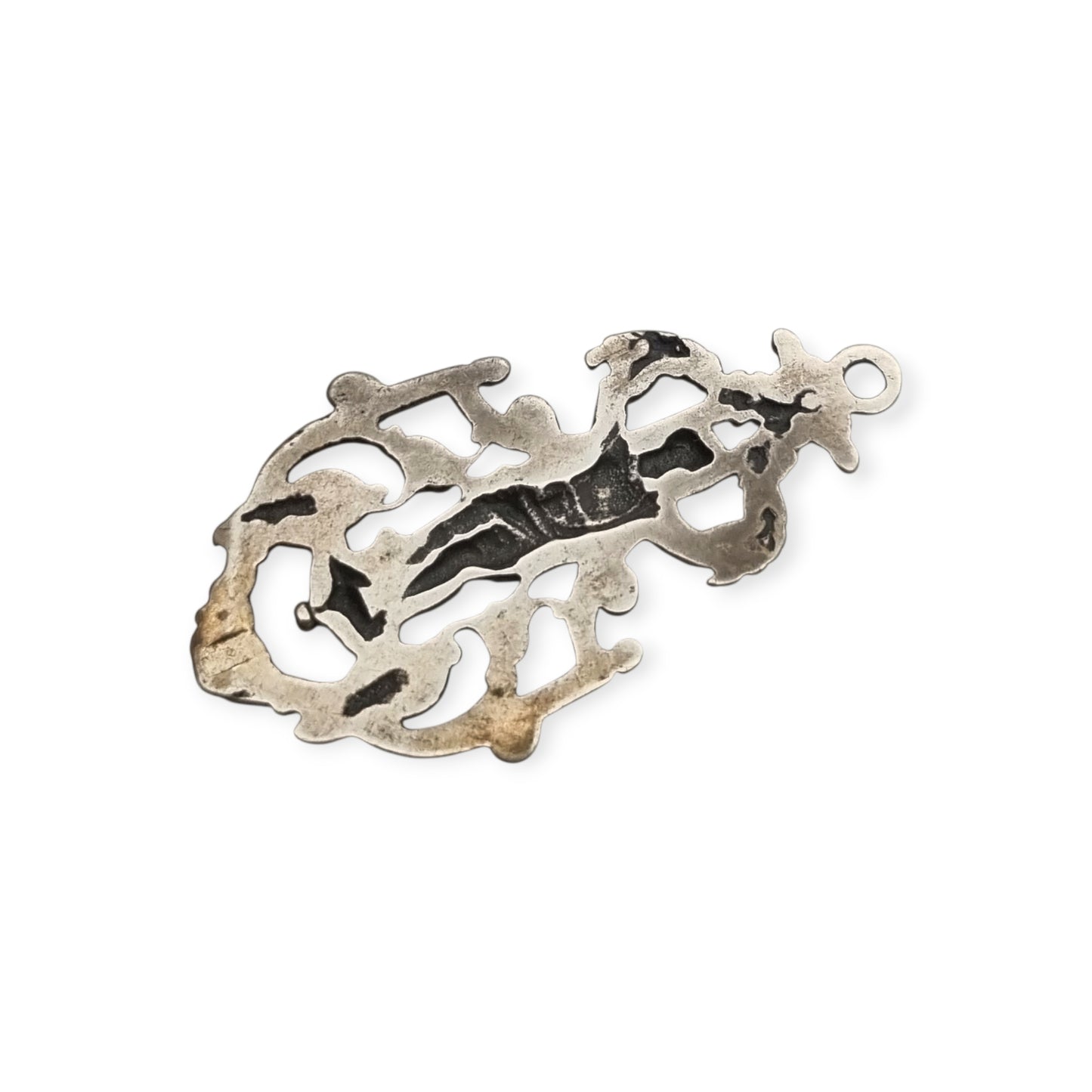 Pendant with putto in openwork 925 silver, Neo-Baroque inspiration, contemporary manufacture