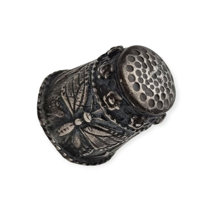 Dedal de plata Siemens de colección con decoración de mariposa, circa 1960