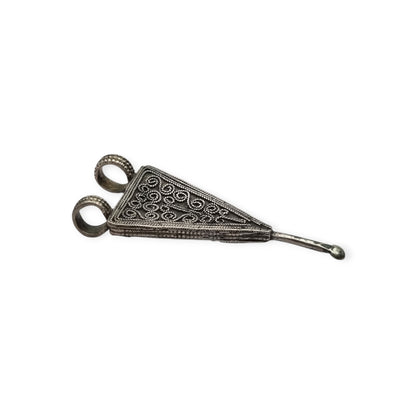 Colgante amuleto cuchara boho-étnico de plata, limpieza de oídos etíope, hecho a mano.