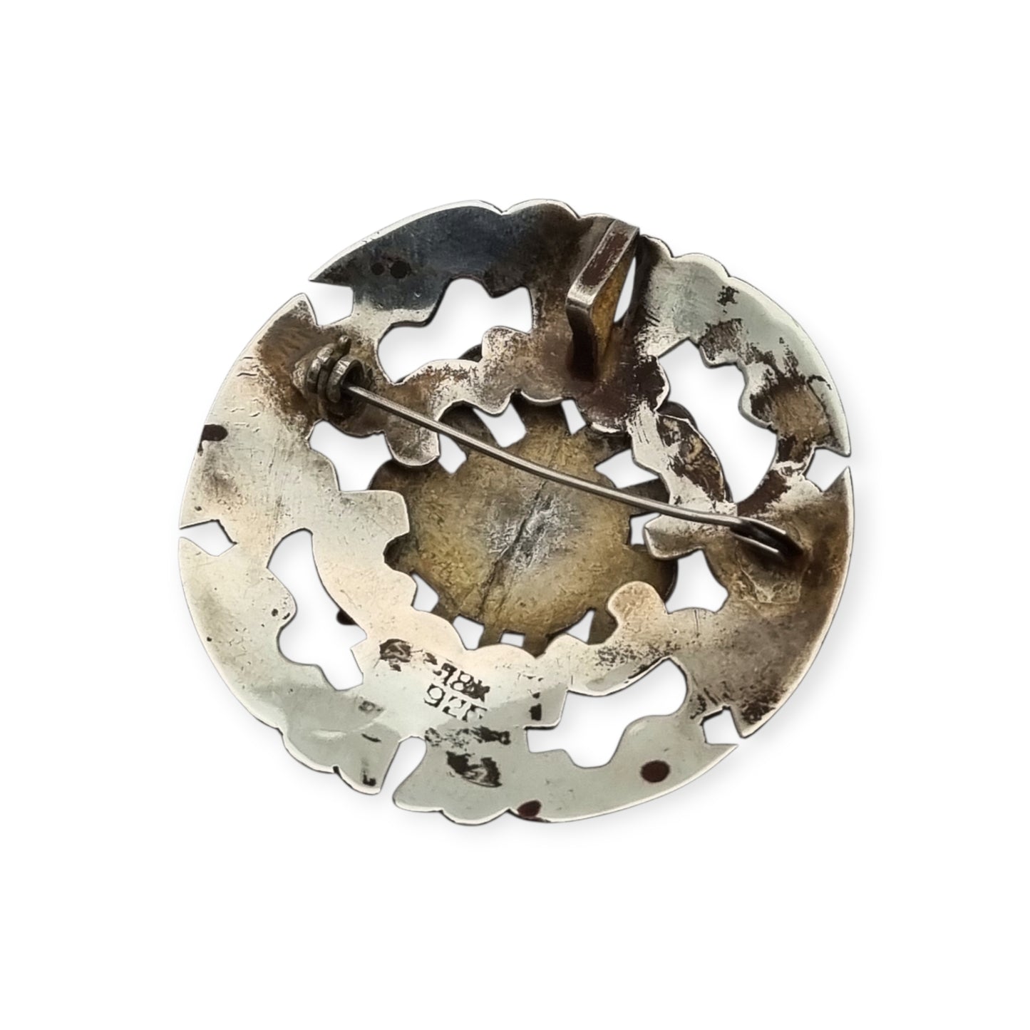 Broche colgante peruano de plata 925 y oro 18K con máscara precolombina y cabujones de turquesa, circa 1965–1975