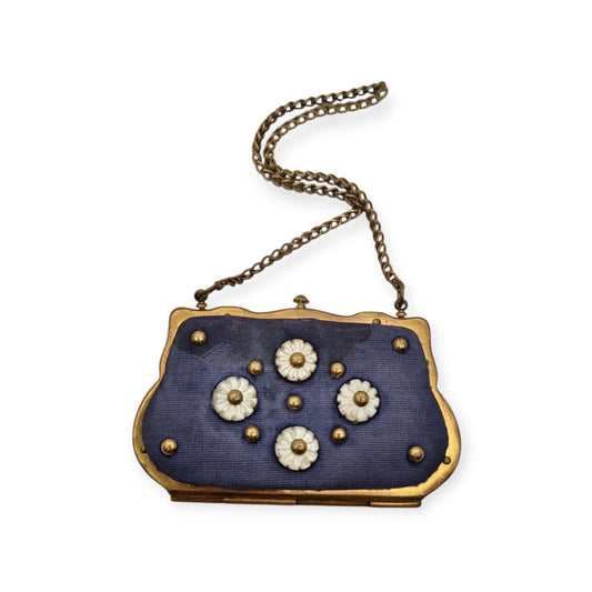 Monedero francés Art Déco con flores de nácar sobre tela azul, circa 1925-1935