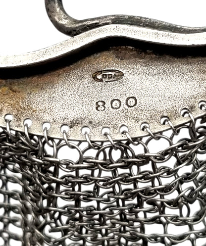 Bolso Antiguo de Malla en Plata 800 Art Nouveau con Boquilla Calada y Aves Estilizadas ca. 190
