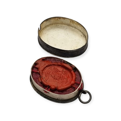 French Catholic three-relic silver reliquary, sealed, historicist devotional circa 1905–1925