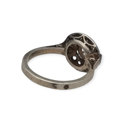 Anillo Art Déco francés en plata testada con cristal central y estrás, joyería vintage circa 1925–1950