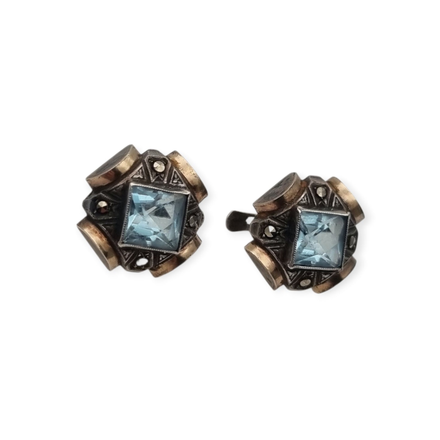 Pendientes Art Déco catalanes en plata con cristal azul, marcasitas y vistas doradas, España, ca. 1940