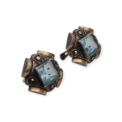 Pendientes Art Déco catalanes en plata con cristal azul, marcasitas y vistas doradas, España, ca. 1940