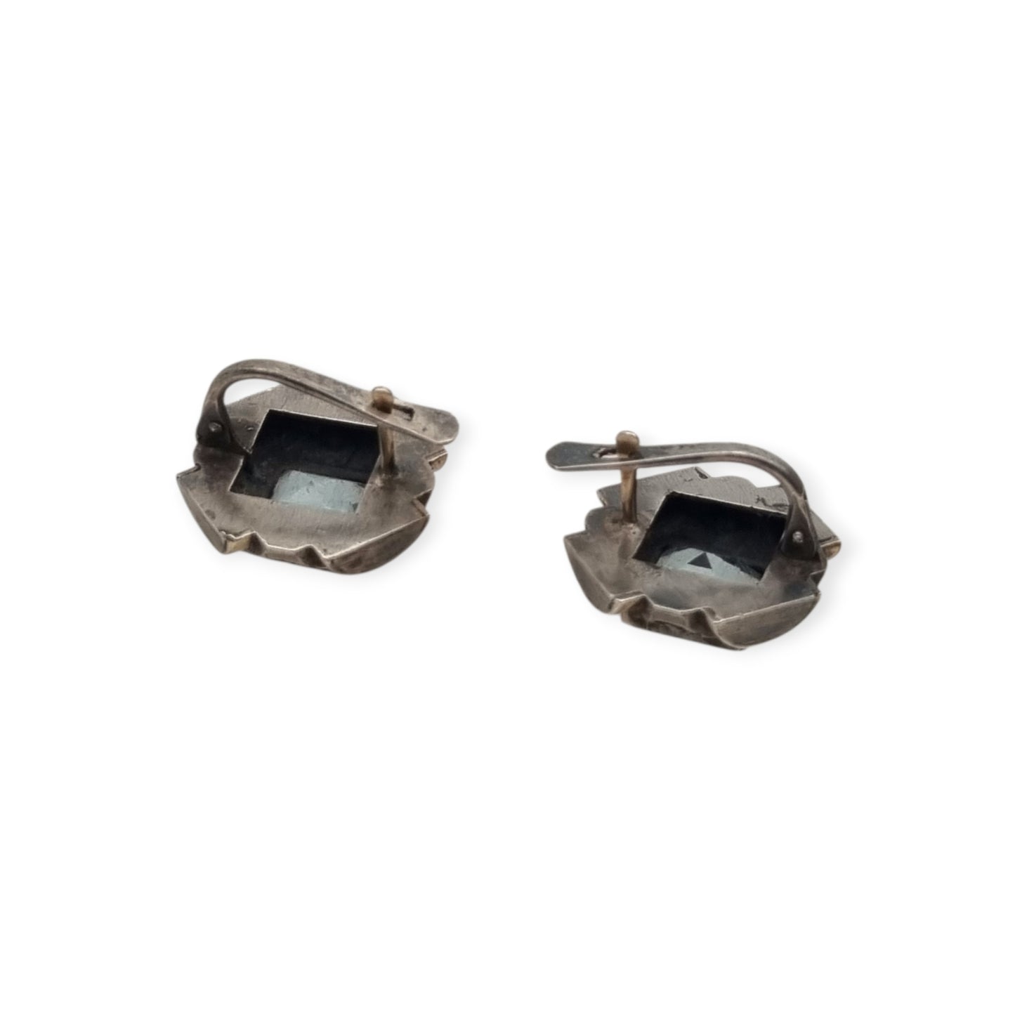 Pendientes Art Déco catalanes en plata con cristal azul, marcasitas y vistas doradas, España, ca. 1940
