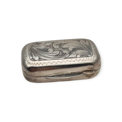 Caja de bolsillo antigua en plata 800, grabado floral de inspiración Art Nouveau, Europa continental, ca. 1900–1935