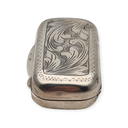 Caja de bolsillo antigua en plata 800, grabado floral de inspiración Art Nouveau, Europa continental, ca. 1900–1935