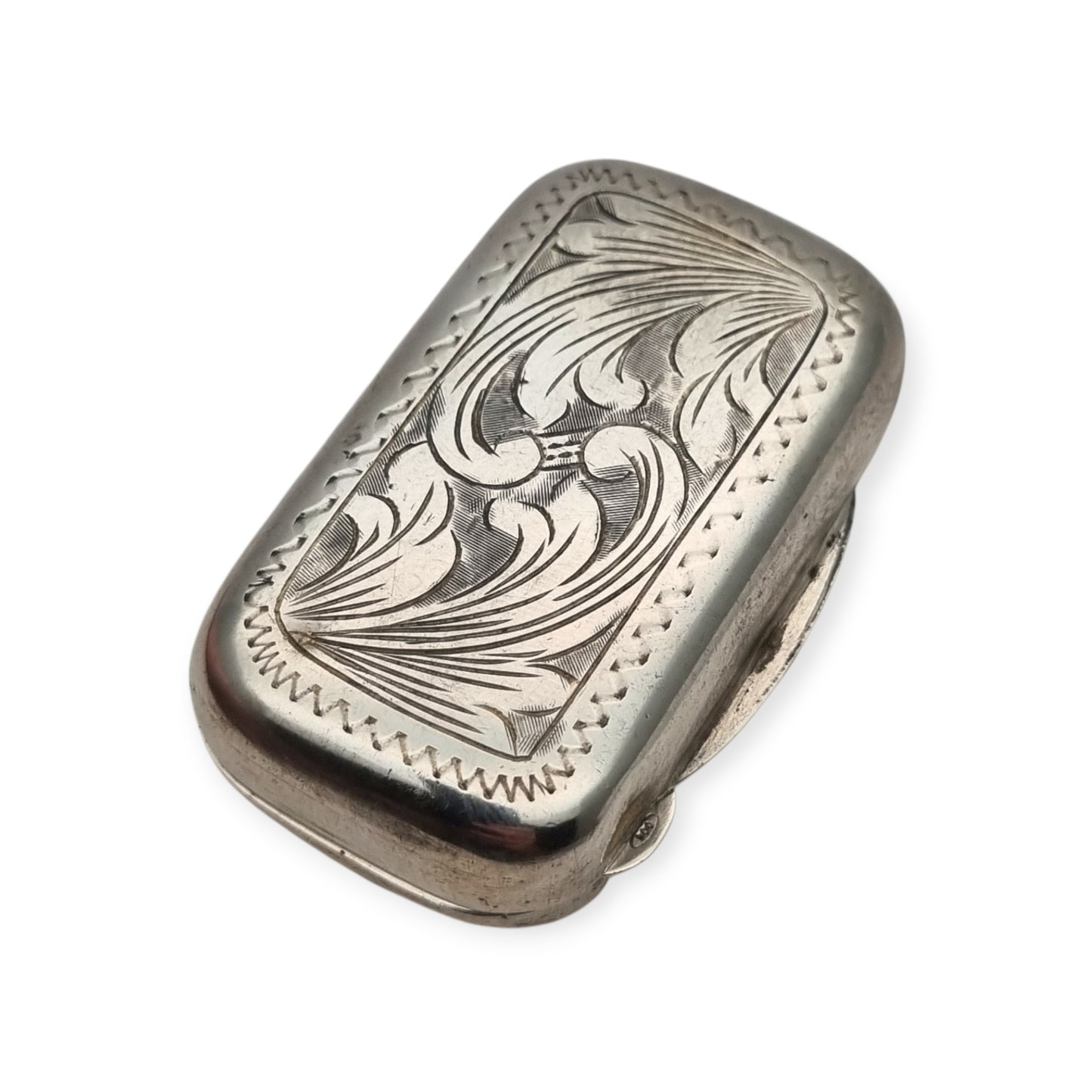 Caja de bolsillo antigua en plata 800, grabado floral de inspiración Art Nouveau, Europa continental, ca. 1900–1935