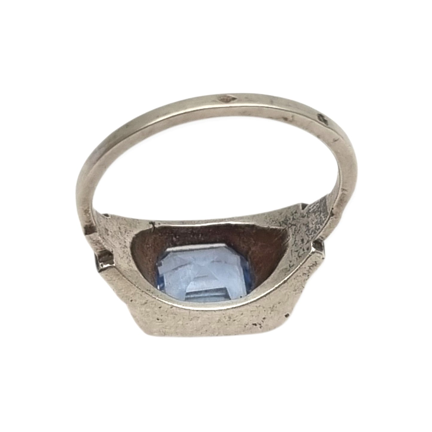 Art Deco sterling silver ring with faceted blue glass, geometric unisex hallmark, ca. 1930–1945