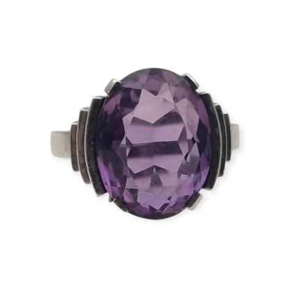 Anillo cocktail Art Déco francés de plata con cristal violeta facetado, influencia Tank, ca. 1930–1940