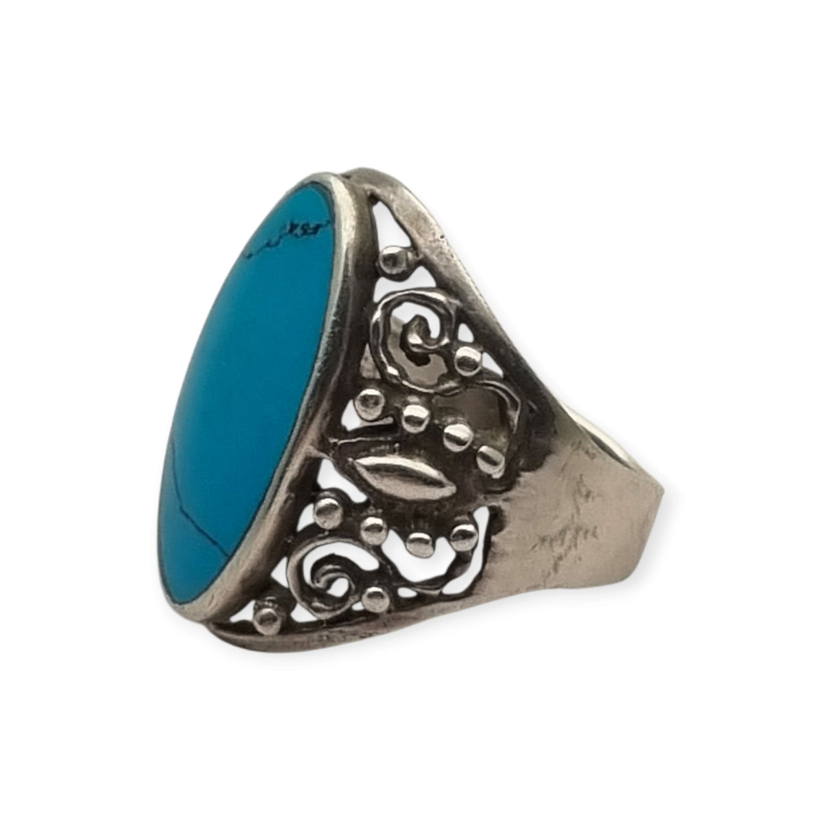 Vintage boho 925 silver ring with blue cabochon and ornamental filigree, circa 1980–1990