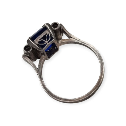 Vintage Art Deco silver ring with a faceted blue stone, Europe, ca. 1930–1940